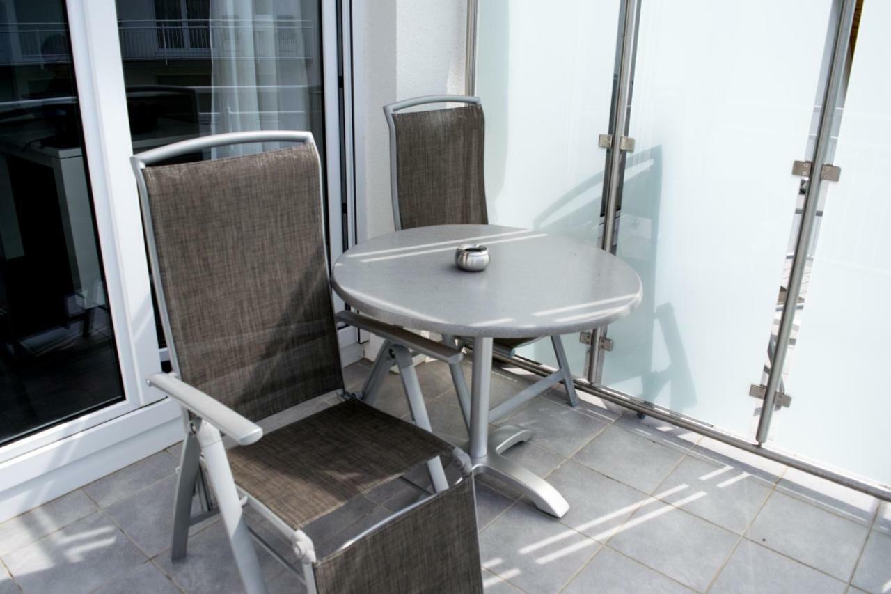 Golf Appartement 2.11 Hebelhof バート・ベリンゲン エクステリア 写真